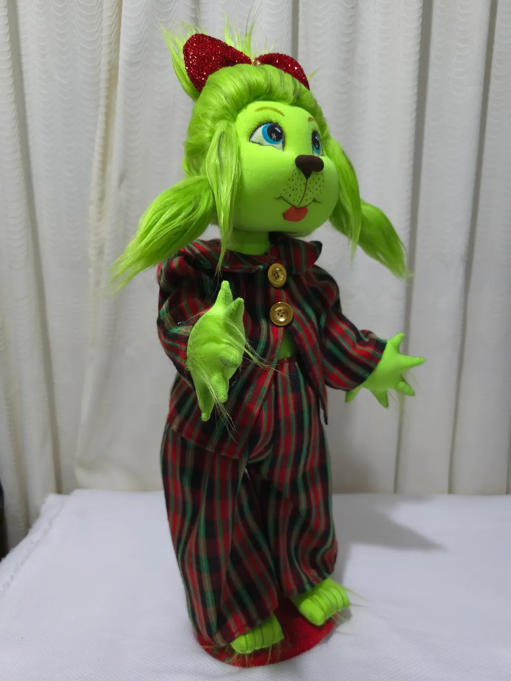 Niña Grinch