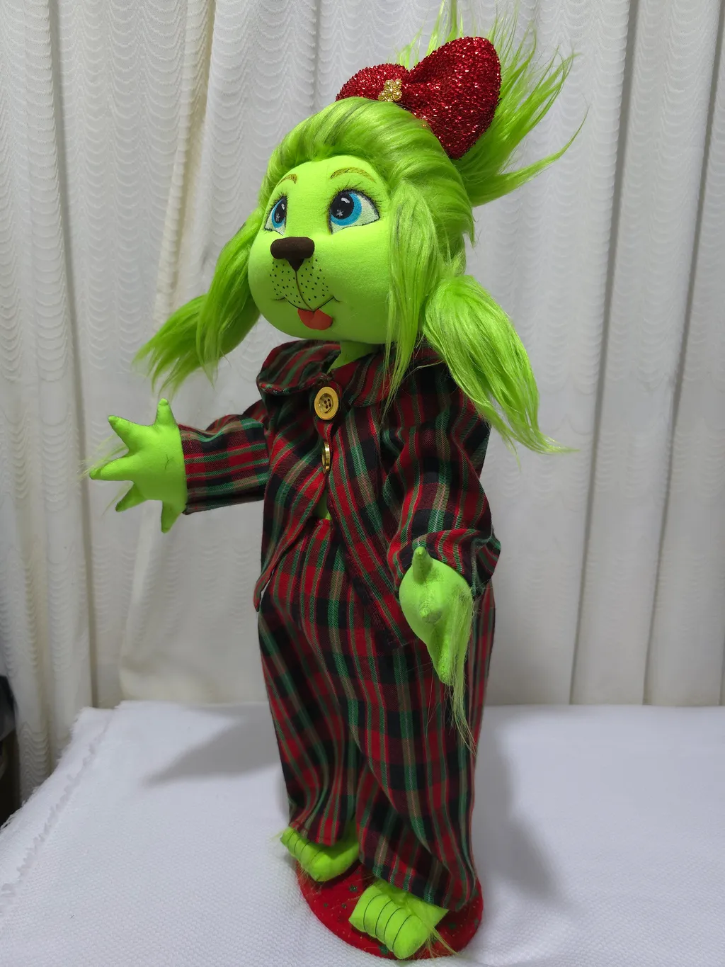 Niña Grinch